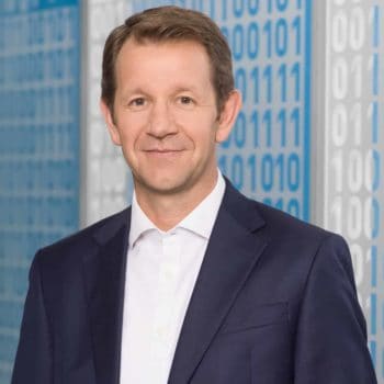 Frank Hüppelshäuser, AXA