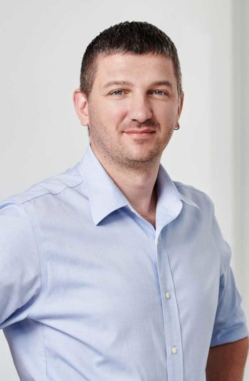 Dmitry Kharchenko , erst CTO jetzt CDO bei Friendsurance