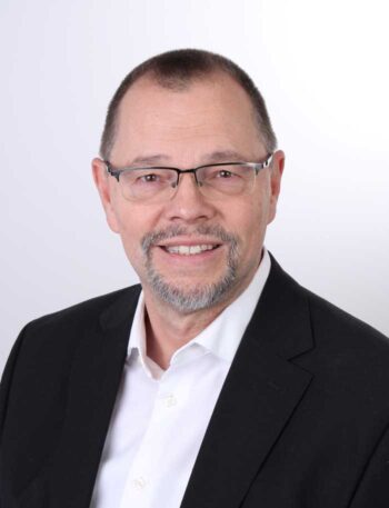 Roger Thiel ist Director Regulatory & Compliance Advisory bei Strateco<q>Strateco