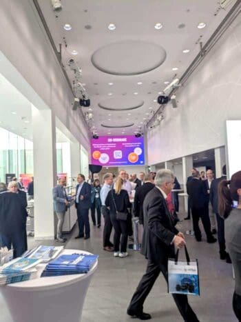 Blick ins Foyer der CIBI 2025 <q>ibi research</q>