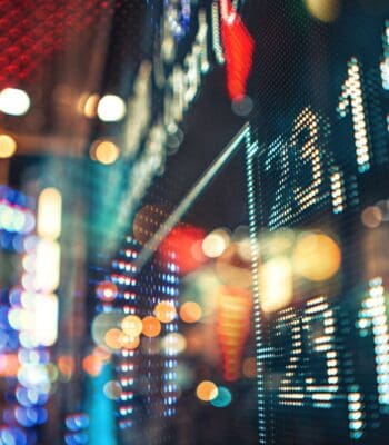 Mit KI-Agenten von Orcale Financial Services gegen Finanzkriminalität